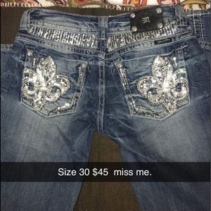 Miss me jeans size 30.